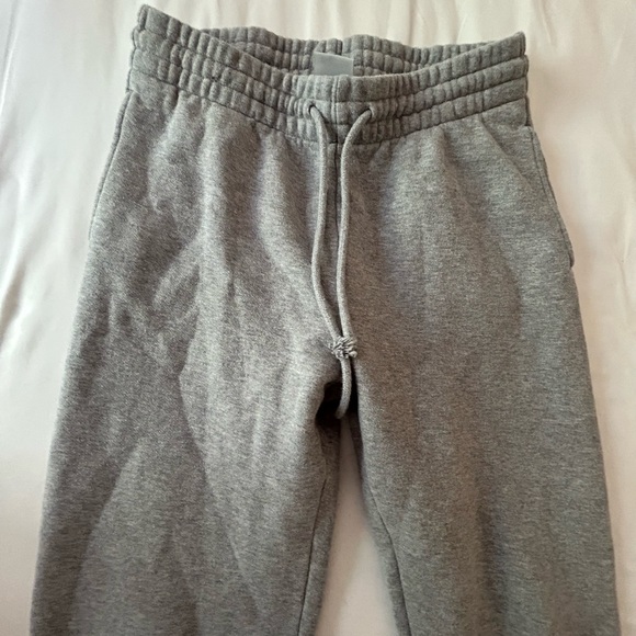 ARITZIA COZY FLEECE PERFECT SWEATPANTS - Picture 5 of 5